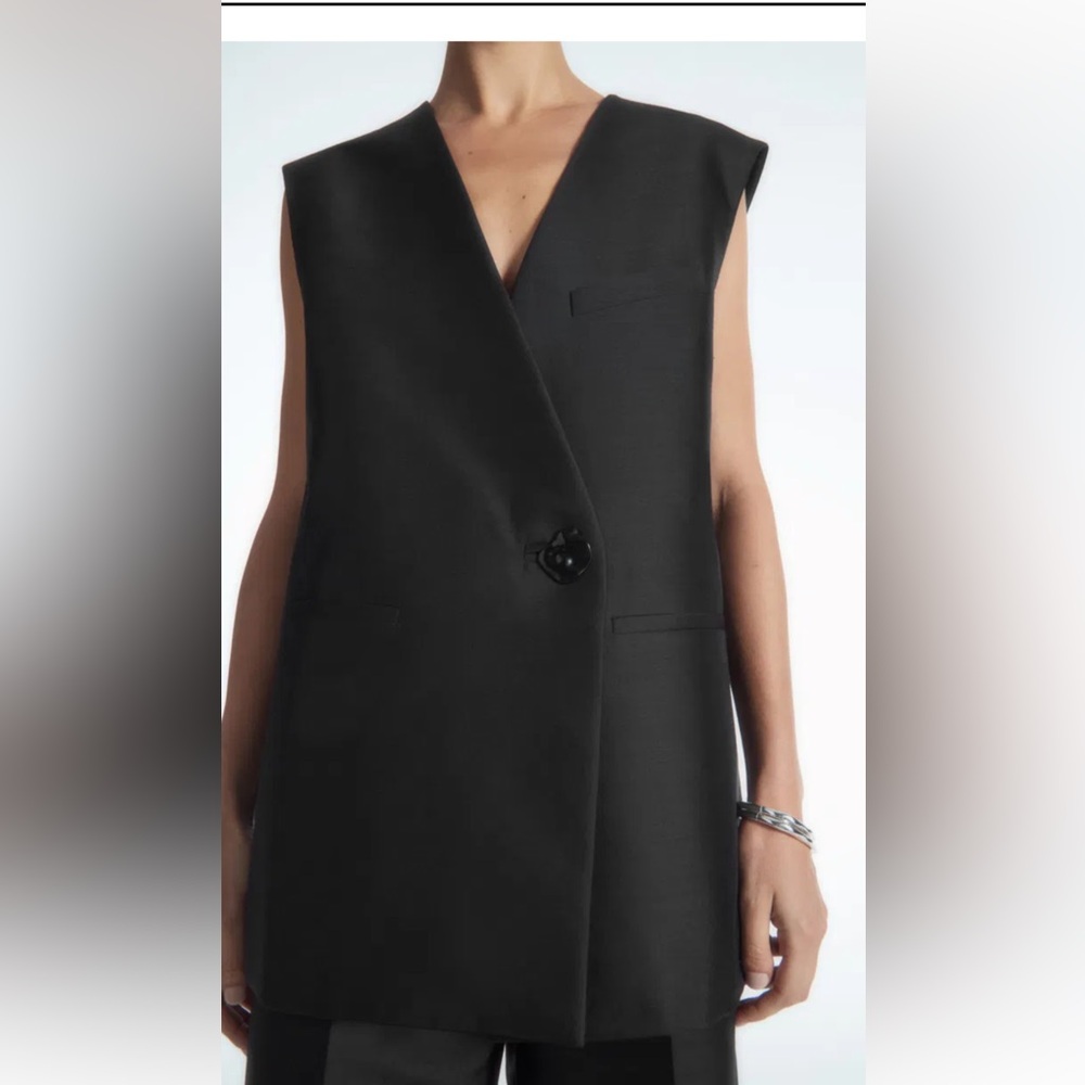 COS wool-Detail Wool-Blend Waistcoat